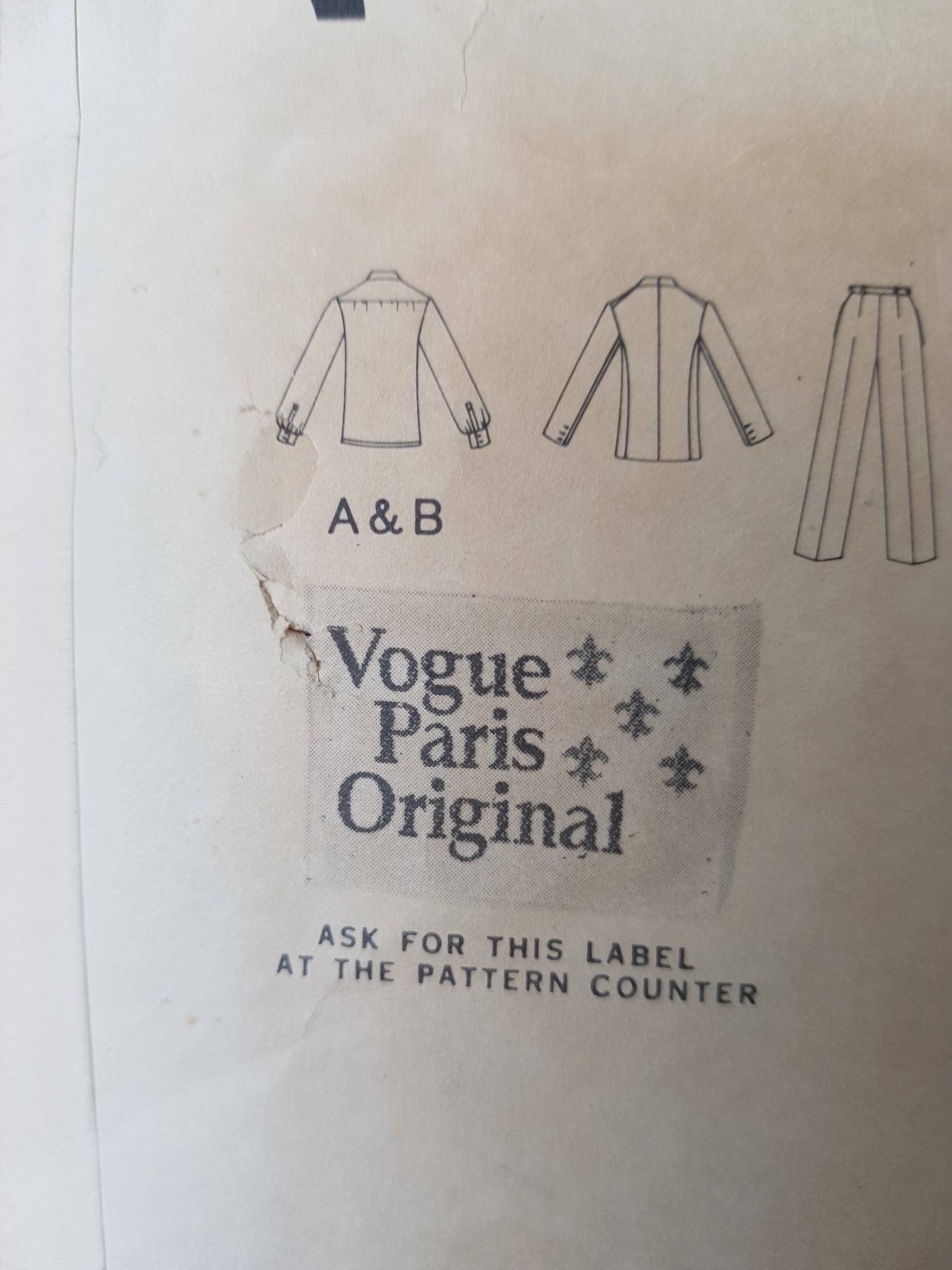 70s DIOR Suit and Blouse Pattern VOGUE Paris Original 1985 Fabulous Double Breasted Jacket, High Waist Straight Pants,Lovely Blouse, Bust 32 Vintage Sewing Pattern
