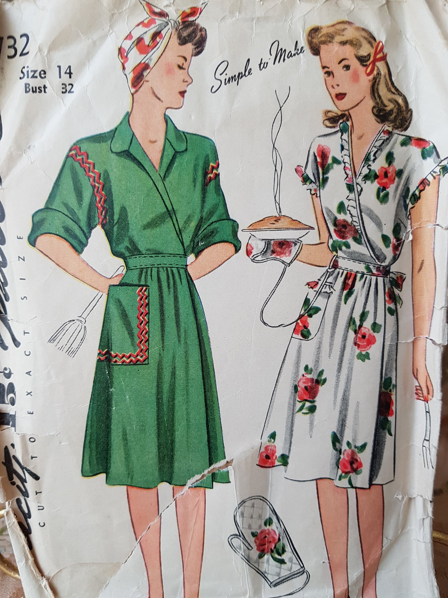 1940s LOVELY House Dress and Quilted Pot Holder Mitt Pattern SIMPLICITY 4732 Wrap Around Dress, Bust 32 Simple To Make Vintage Sewing Pattern