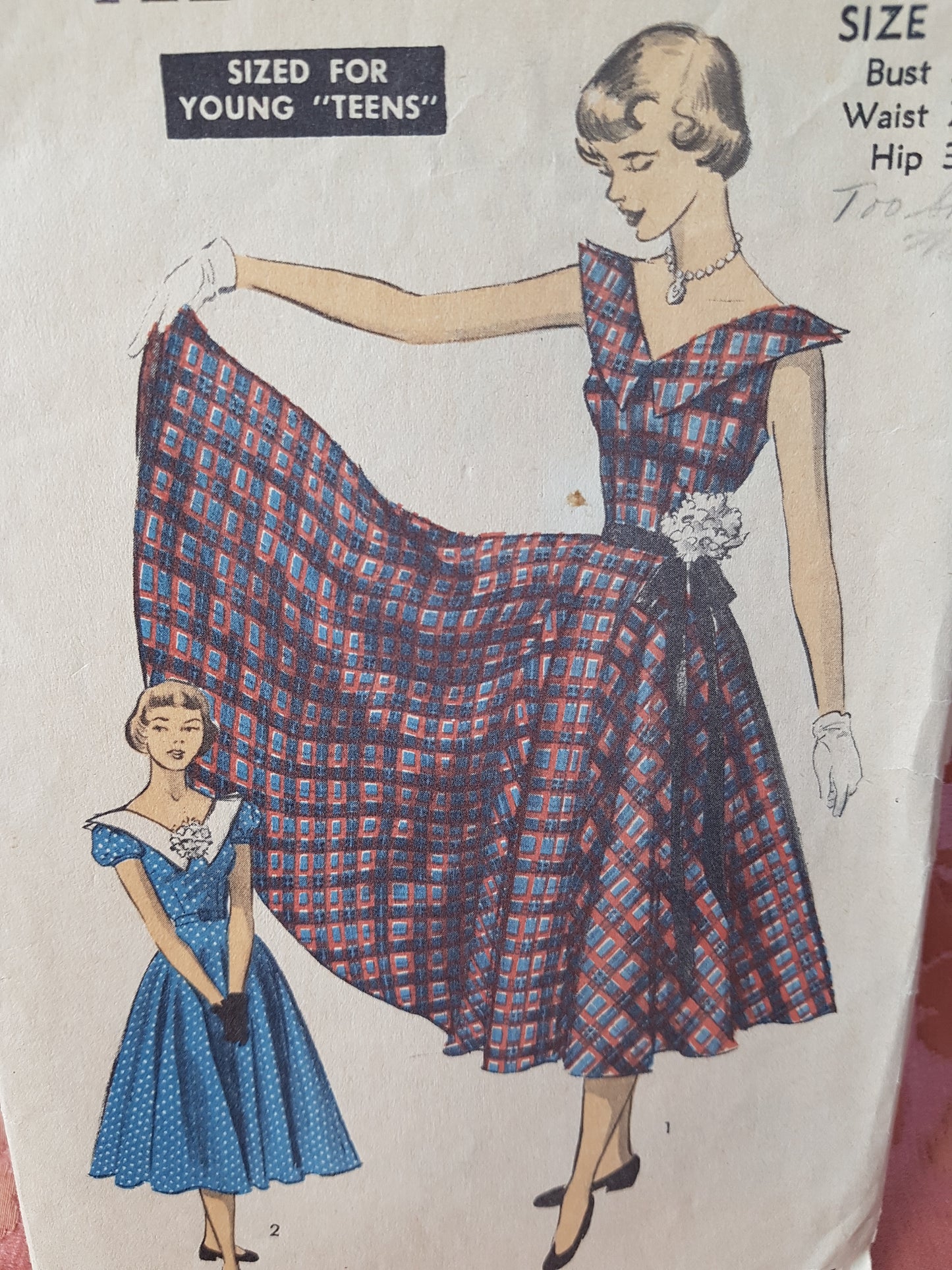 Late 1940s-Early 50s PRETTY Party Dress Pattern ADVANCE 5639 Wide V Neckline, Sleeveless or Puff Sleeves, Very Full Skirt, Bust 30 Vintage Sewing Pattern