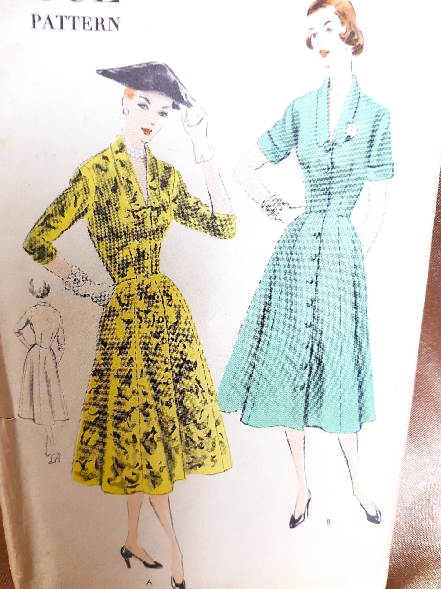 1950s CLASSY Front Button Dress Pattern VOGUE 7601 Beautiful Flattering Design Bust 32 Vintage Sewing Pattern