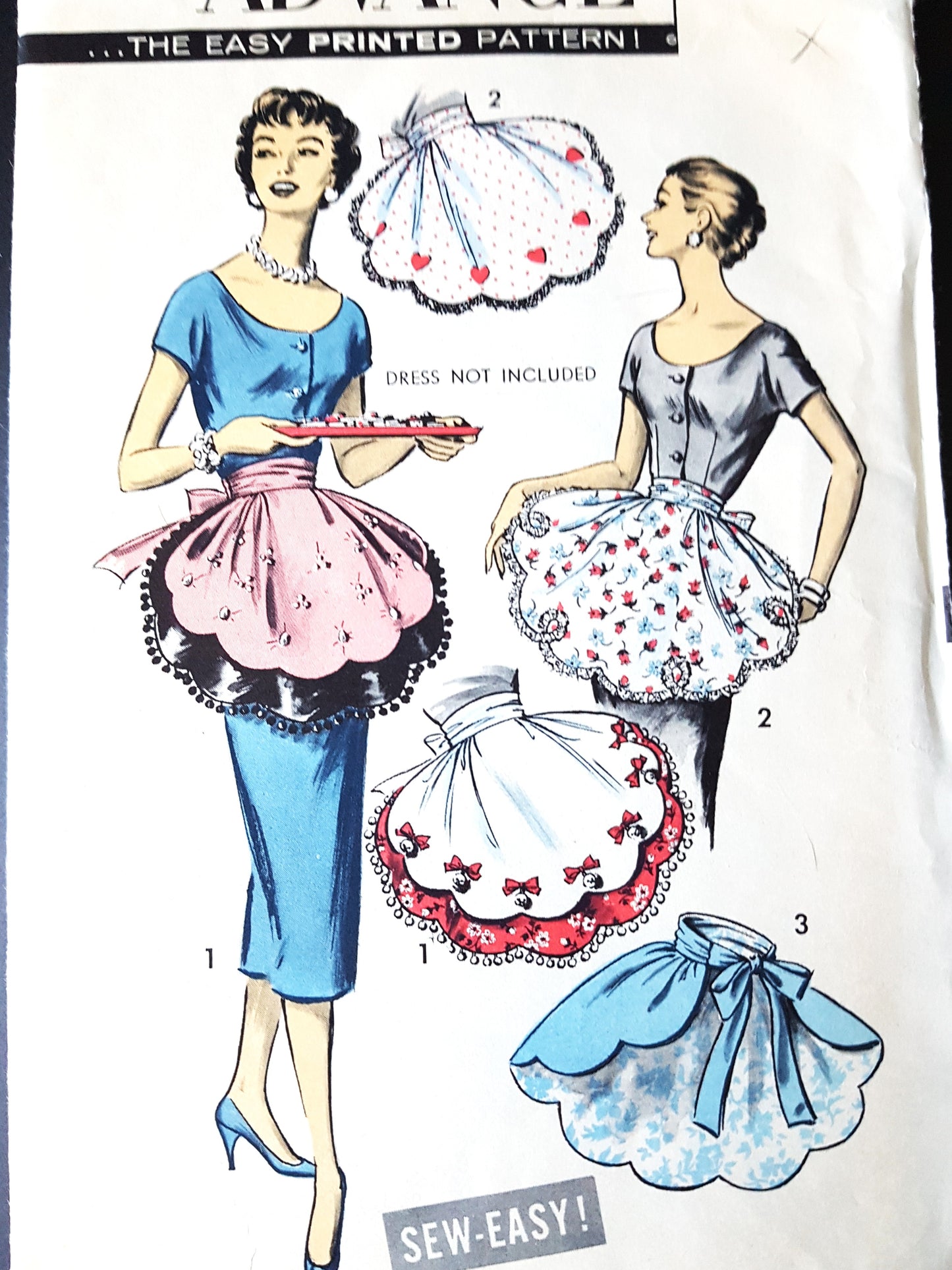 1950s BEAUTIFUL Petal Apron Pattern ADVANCE 8462 Three Lovely Styles Hostess tea Aprons, Plus Reversible Version, One Size, Sew Easy Vintage Sewing Pattern