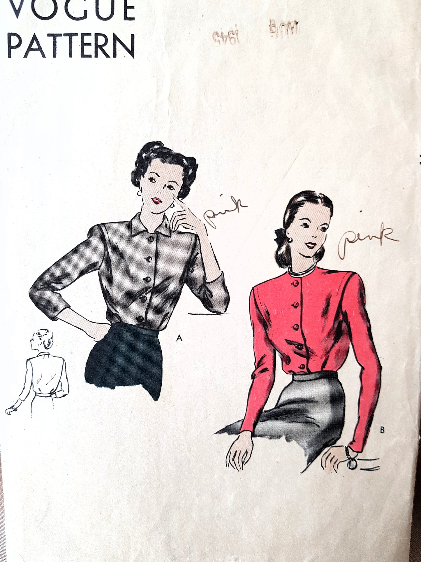1940s EASY To Make Blouse Pattern VOGUE 5543 Two Neckline Styles, Soft Shoulder Pleat, Bust 30 Vintage Sewing Pattern