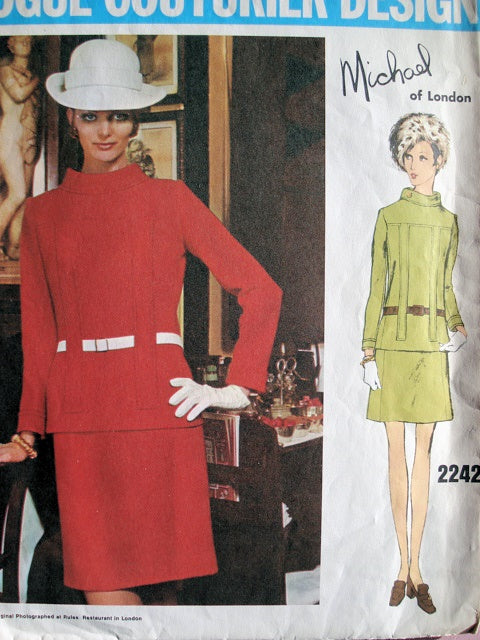 1960s FABULOUS 2 PC Dress Pattern VOGUE Couturier Design 2242 by MICHAEL Easy Elegance Bust 32 Vintage Sewing Pattern