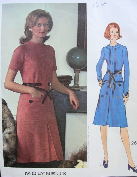 1970s MOLYNEUX DRESS PATTERN SEMI FITTED, LARGE POCKETS VOGUE PARIS ORIGINAL PATTERNS 2626