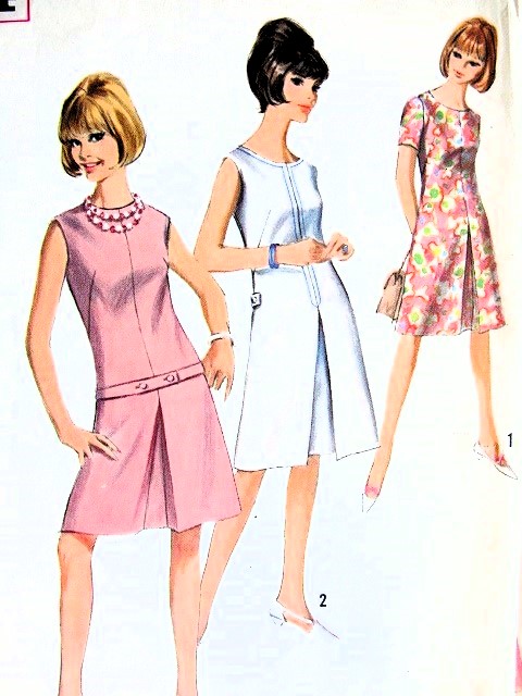 1960s FLATTERING Dress Pattern SIMPLICITY 6004 Front Inverted Pleat,Jewel Neckline Bust 32 Vintage Sewing Pattern