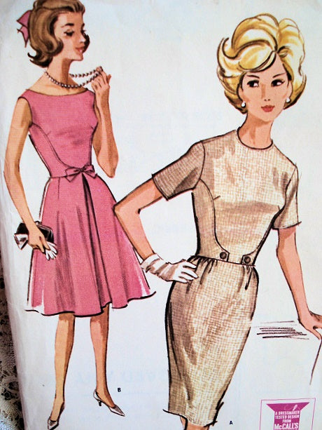 1960s BEAUTIFUL Slim or Full Skirted Dress Pattern McCALLS 6759 Interesting Curved Seams Day or After 5 Dresses Bust 34 Vintage Sewing Pattern