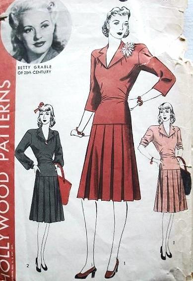1940s HOLLYWOOD PATTERN 718 PERKY 2 PC DRESS BOX PLEATED SKIRT FEATURES MOVIE STAR BETTY GRABLE