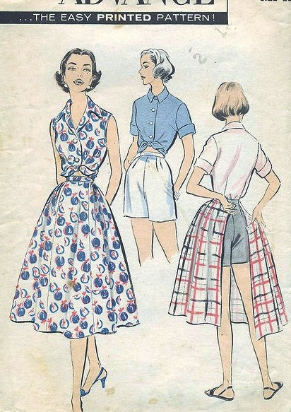 1950s WEEKEND WARDROBE BEACH PATTERN SHIRT, SHORTS, WRAP SKIRT ADVANCE 8610