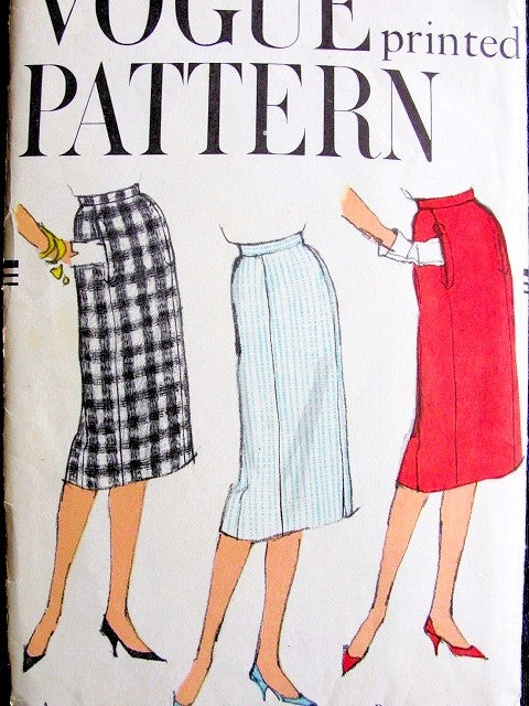 Late 1950s CLASSY Slim Skirt Pattern VOGUE 9529 Two Wonderful Versions, Waist 26 Vintage Sewing Pattern