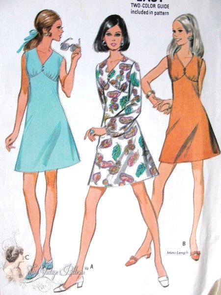 1960s Mod Dress Pattern V Neckline In 3 Style Versions McCalls 9752 Vintage Sewing Pattern Bust 34