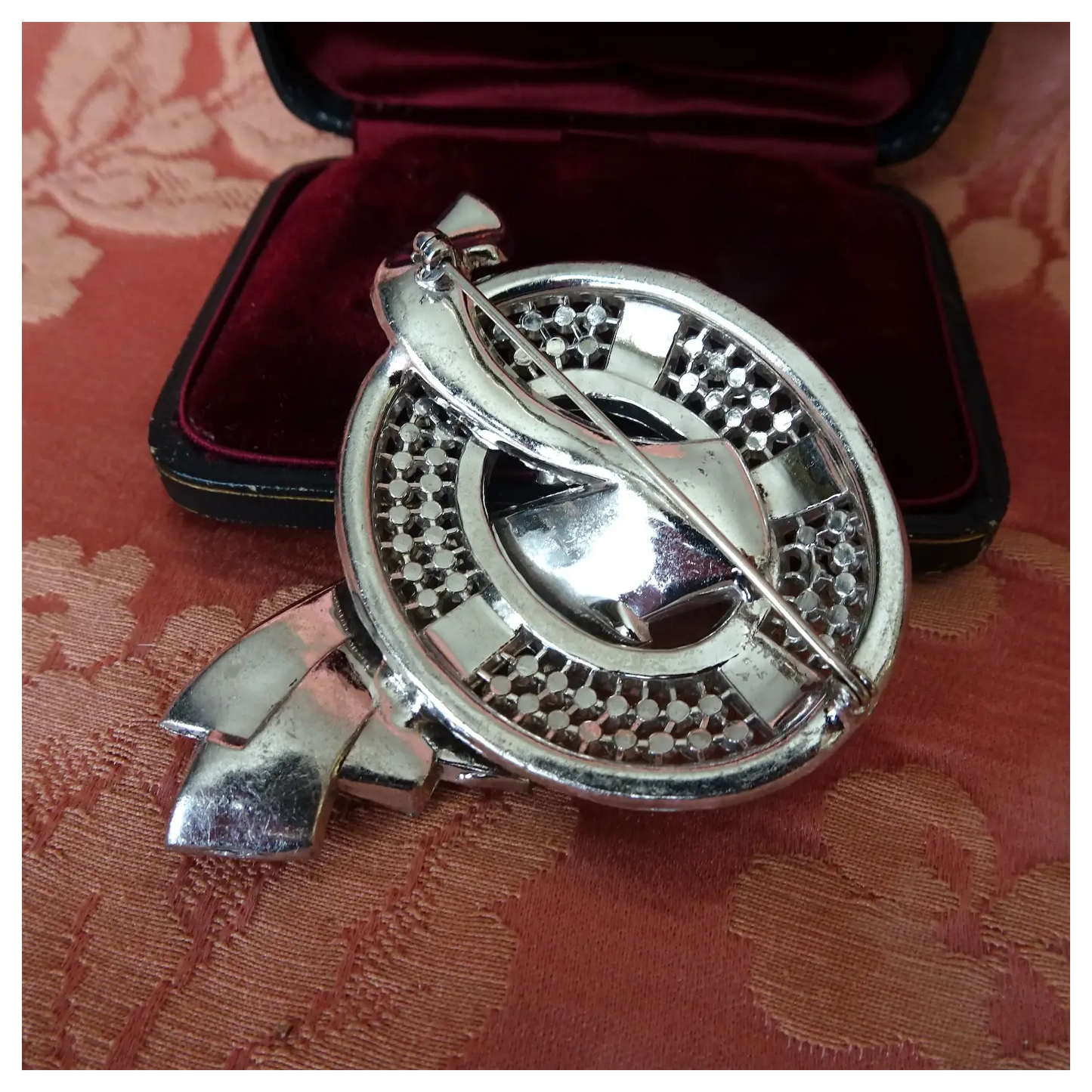 FABULOUS Art Deco Large Brooch, Sparkling Diamanté Glass Stones, Strong 20s Design, Beautiful Pin, Collectible Vintage Jewelry