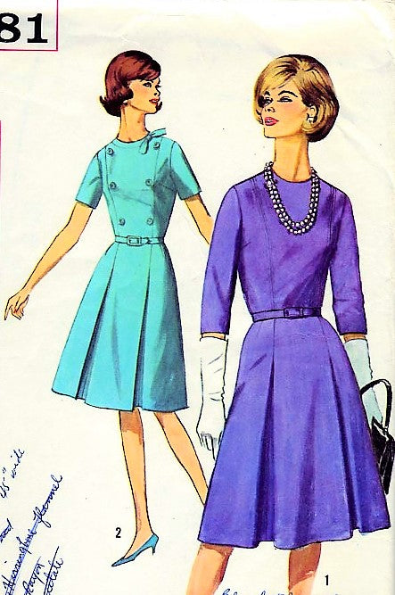 1960s Vintage THE CROWN Style Dress with Sleeves Simplicity 5581 Sewing Pattern Bust 32