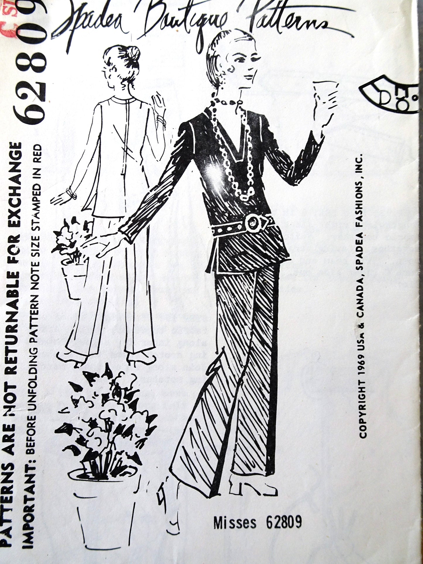 Late 1960s CHIC Pantsuit Pattern SPADEA Boutique 62809 Flared Pants, Long V Neckline Top, Bust 34 Vintage Sewing Pattern FF