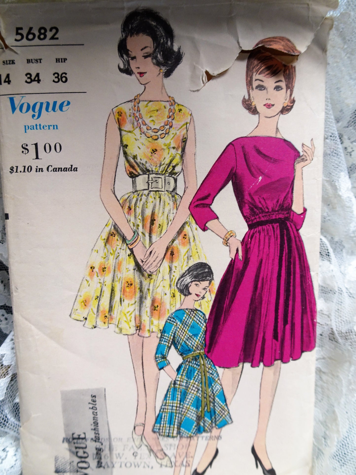 1960s PRETTY Dress Pattern VOGUE 5682 Day or Party Evening Dress Bateau Neckline Full Skirt Dress Bust 34 Vintage Sewing Pattern