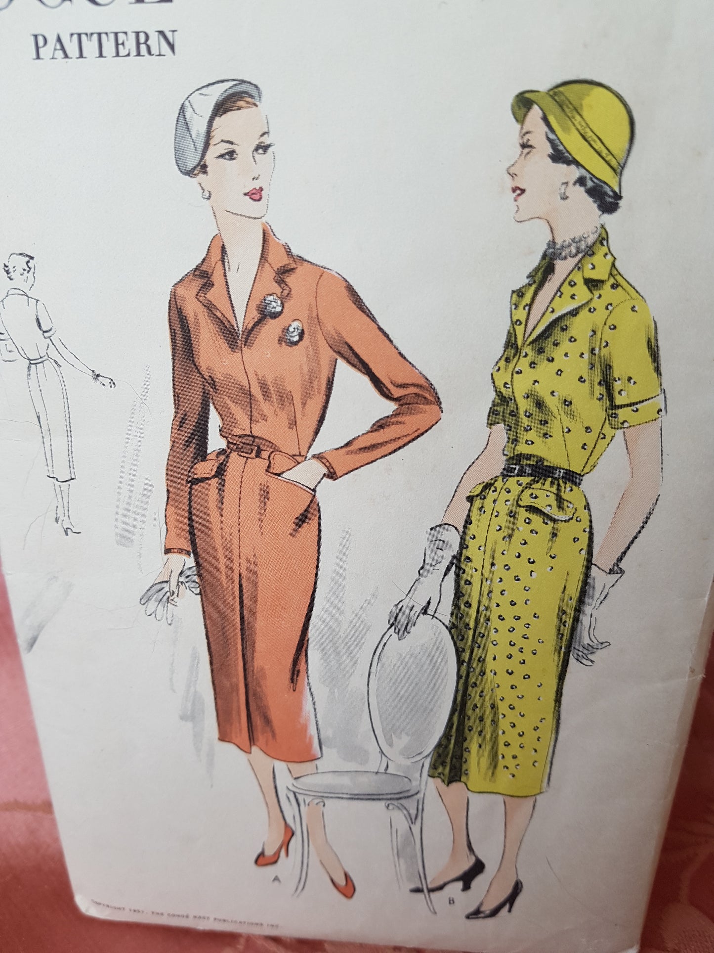 1950s CLASSY Slim Dress Pattern VOGUE 7277 Wonderful Design Features Bust 32 Vintage Sewing Pattern FACTORY FOLDED