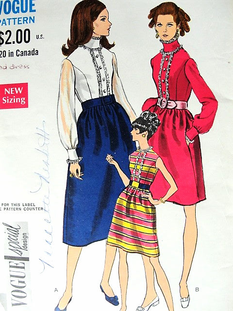 1960s ROMANTIC Dress Pattern VOGUE Special Design 7370 Three Lovely Versions Day or Evening Party Bust 32 Vintage Sewing Pattern