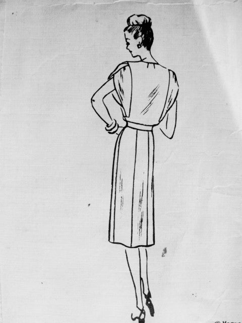 1940s Film Noir Style Slim Dress Pattern Vogue Couturier Design 245 Elegant Slim Dress Slashed Neckline Flattering Hip Pleats Draped Arms Daytime or Evening Bust 30 Vintage Sewing Pattern