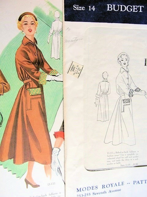 1950s MODES ROYALE DRESS PATTERN  BACK FULLNESS, UNIQUE POCKETS  LOVELY DESIGN