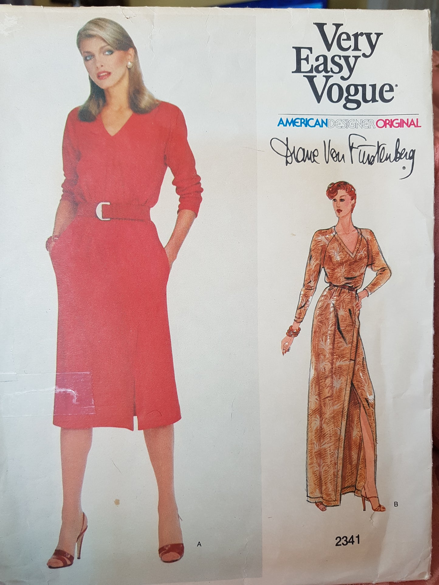 1970s CLASSY Diane Von Furstenberg Dress Pattern VOGUE American Designer 2341 Pull Over Silm Dress Side Slit Bust 32 Vintage Sewing Pattern FF