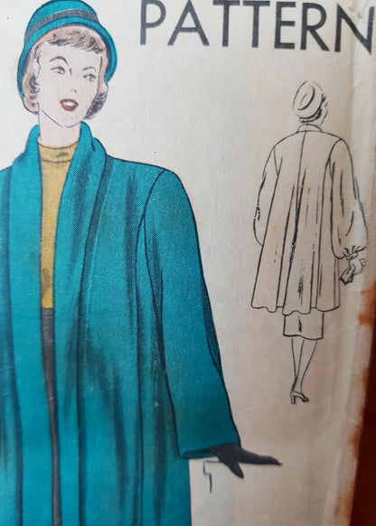 1940s GORGEOUS Film Noir Style Coat Pattern VOGUE 5848 Stunning Sleeve Versions ,Flared Back 3/4 Length Jacket Coat Bust 30 Vintage Sewing Pattern