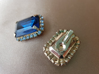 CLASSY Vintage Earrings,Sparkling Blue Glass Earrings,Gold Tone,Clip On Earrings, Faceted Blue Glass with Blue Rhinestones,Mid-Century Jewelry