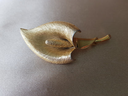 GORGEOUS Vintage BOUCHER Signed Calla Lily Brooch, Beautiful Design and Detail,Numbered 7431, Mid Century Designer Jewelry
