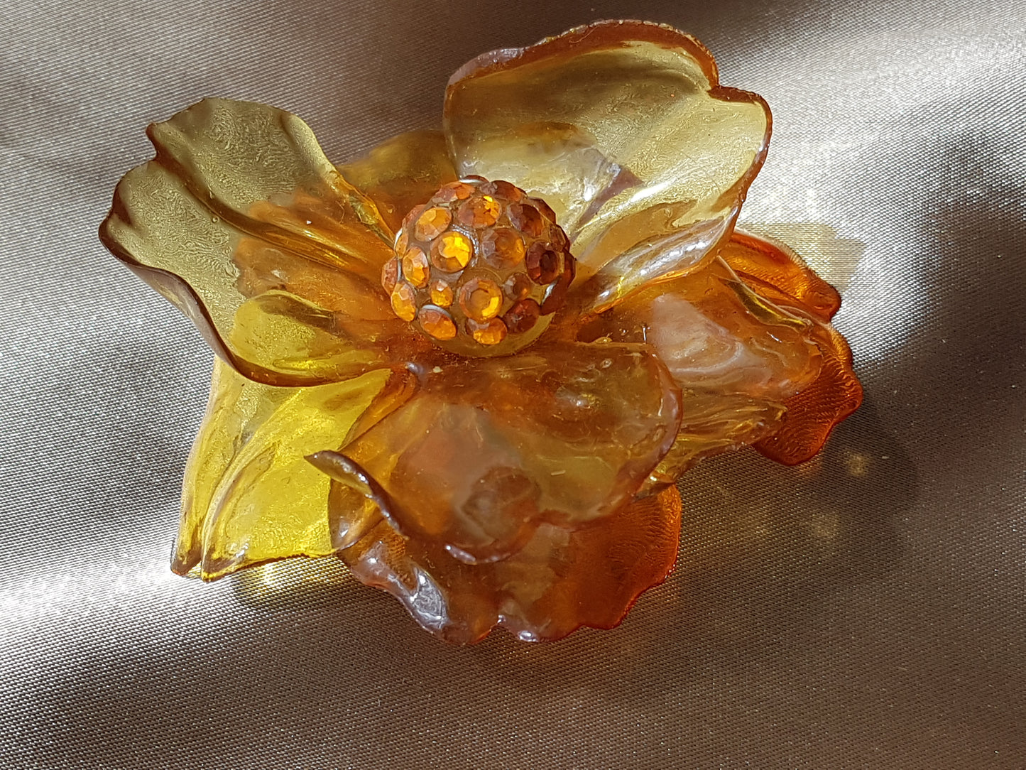 BEAUTIFUL Vintage Cellulose Acetate Flower Brooch, Book Piece, Stunning Statement Brooch, Rhinestone Center, Flower Pin, Collectible Jewelry