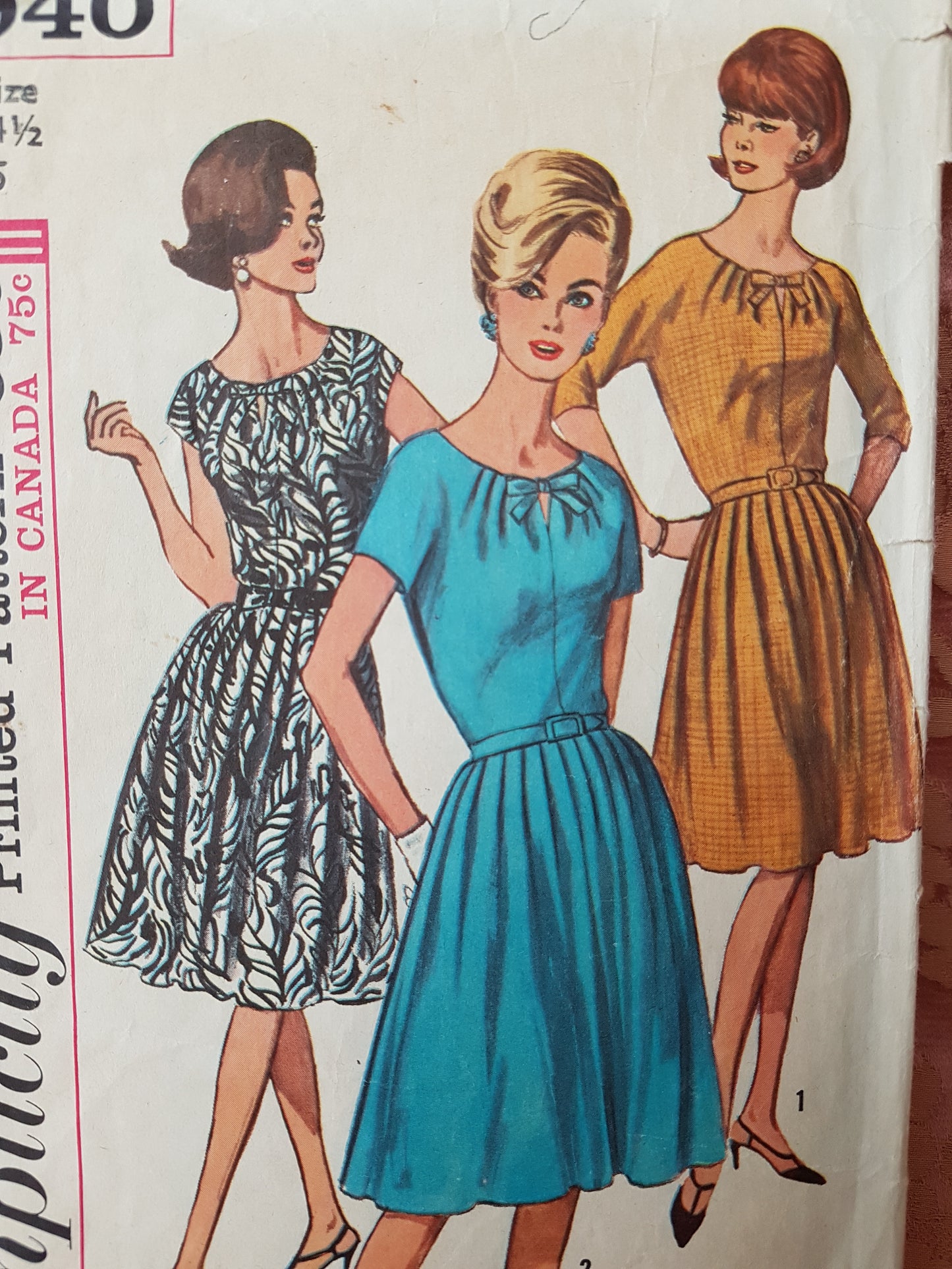 1960s STYLISH Dress Pattern SIMPLICITY 5940 Three Versions, Keyhole Neckline, Bust 35 Vintage Sewing Pattern
