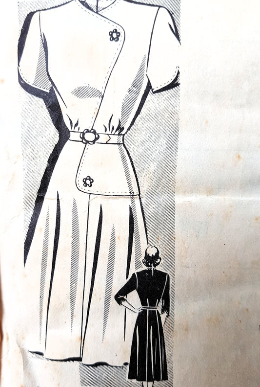 Late 1940s EYE CATCHING Dress Pattern Mail Order 8331 Bust 32 Very Simple To Make Vintage Sewing Pattern
