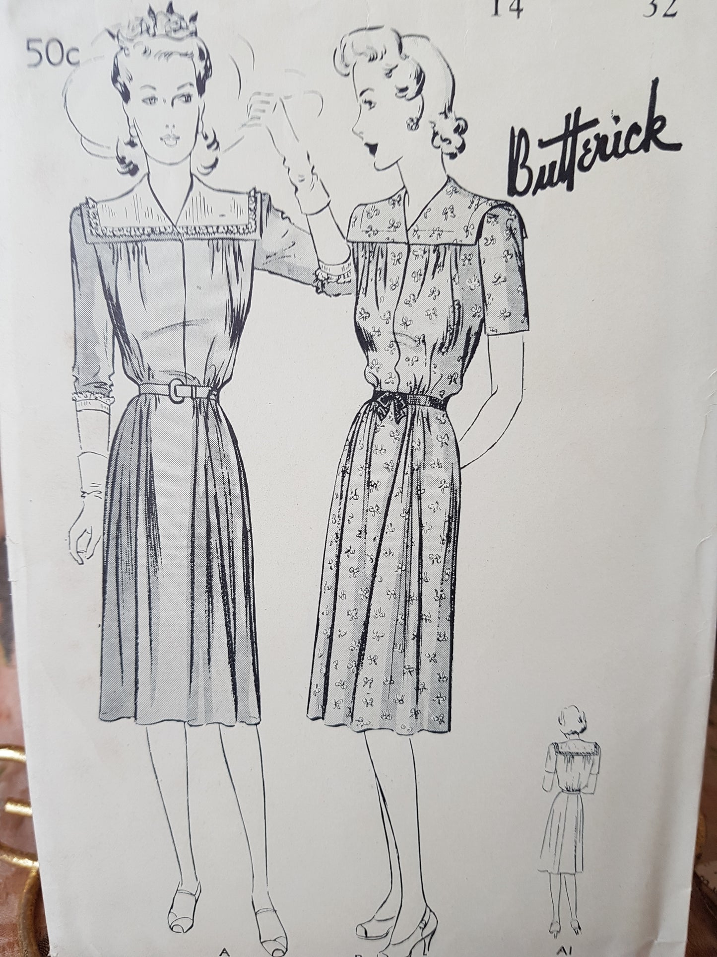 1940s LOVELY Maternity Dress Pattern BUTTERICK 2006 Adjustable Waistline, Detachable Collar and Cuffs, Bust 32 Vintage Sewing Pattern FF