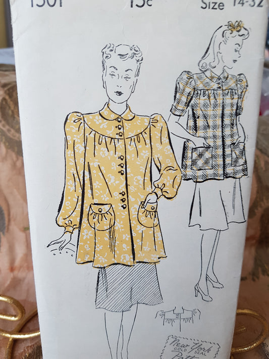 1940s CUTE Smock or Blouse Pattern NEW YORK 1501 Two Lengths and Style Versions, Bust 32 Vintage Sewing Pattern FACTORY FOLDED