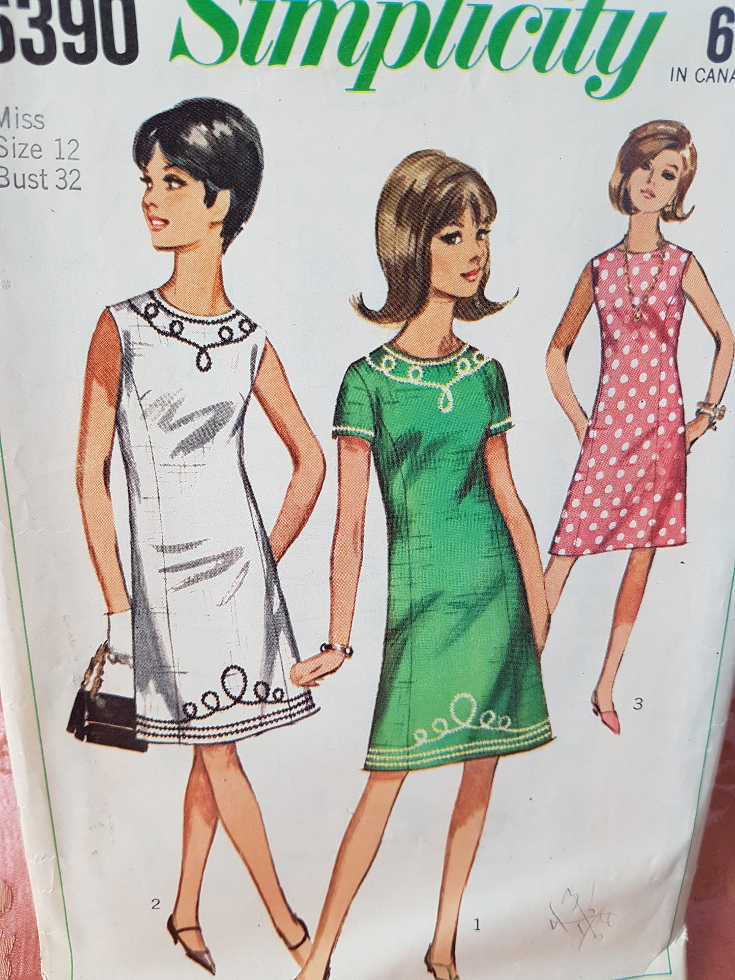 1960s PRETTY Princess Style Dress Pattern SIMPLICITY 6390 Three Lovely Versions, Bust 32 ,Includes Transfer Vintage Sewing Pattern