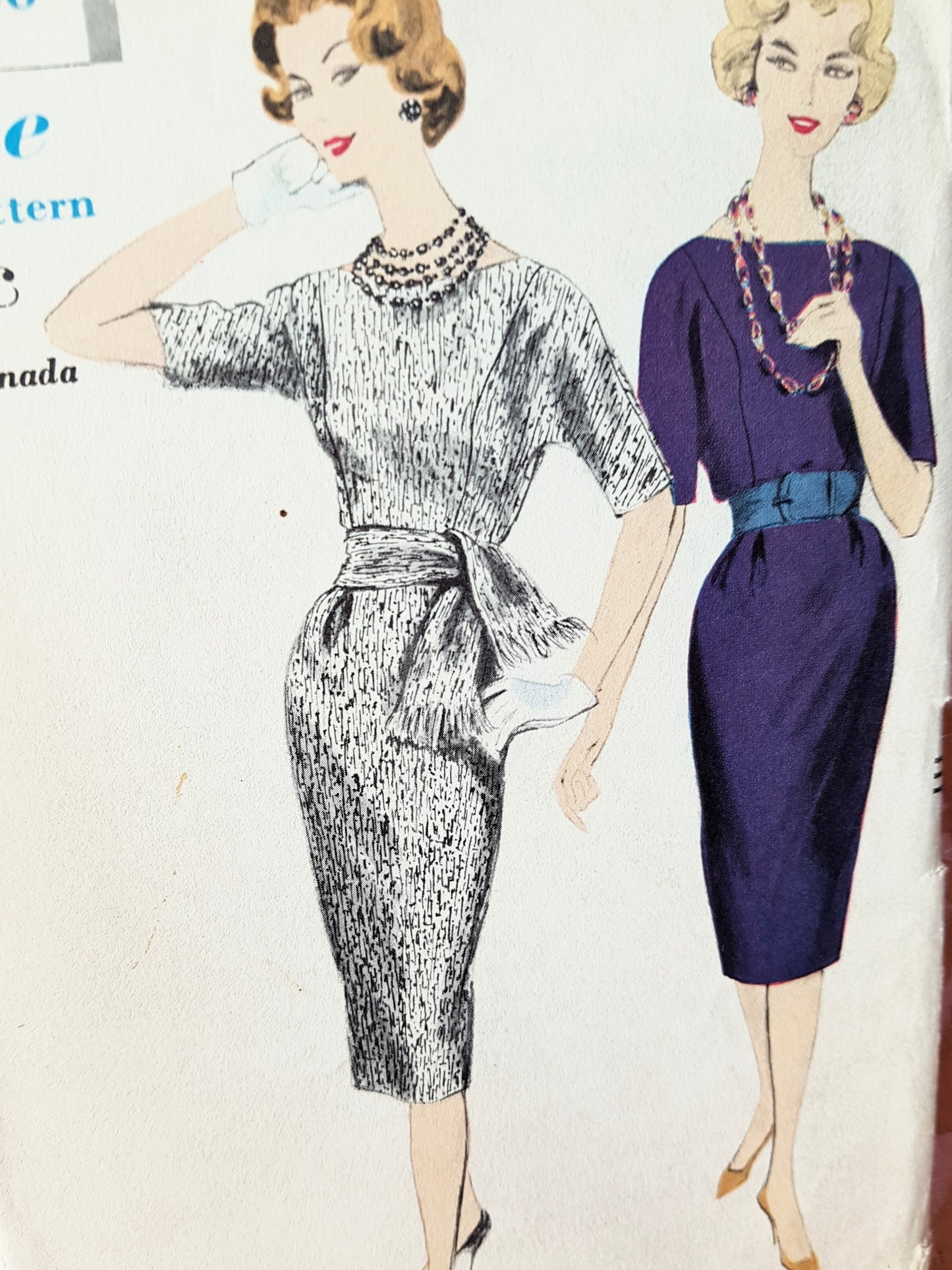 Late 1950s CLASSY Dress Pattern VOGUE 9811  Bust 36 Very Easy To Make Vintage Sewing Pattern FF9811