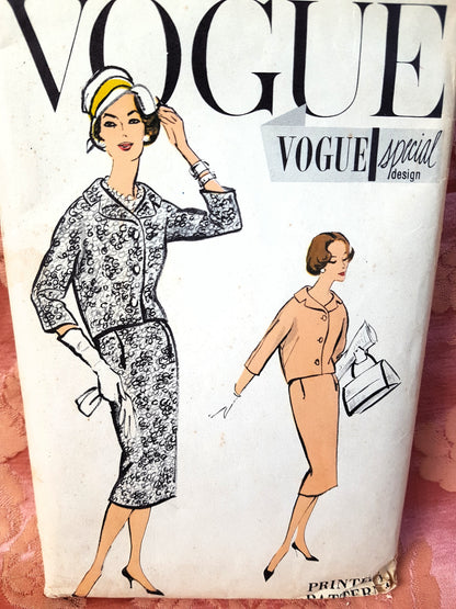 1950s CHIC Suit Pattern VOGUE Special Design 4867 Slim Skirt, Jacket With Notched Collar, Bust 32 Vintage Sewing Pattern FACTORY FOLDED