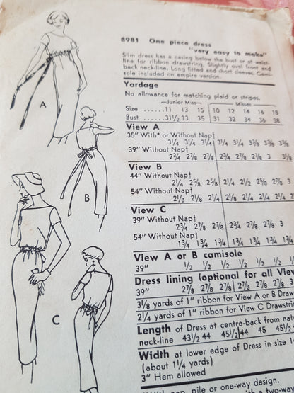 1950s  Easy ELEGANCE Slim Cocktail Evening Party or Day Dress Pattern VOGUE 8981Two Beautiful Versions, Bust 32 Very Easy To Make Vintage Sewing Pattern