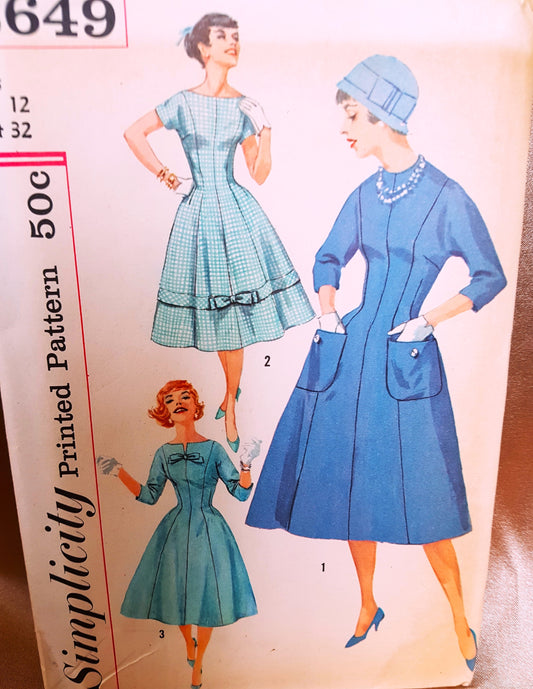 1950s PRETTY Princess Style Dress Pattern SIMPLICITY 2649 Three Versions, Figure Flattering Design, Bust 32 Vintage Sewing Pattern FF