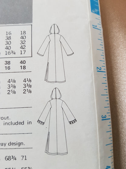 1970s MAXI Length Caftan Dress Lounging Robe Pattern BUTTERICK 3079 Loose Fitting Ankle Length Caftan With Hood, Bust 34 Vintage Sewing Pattern