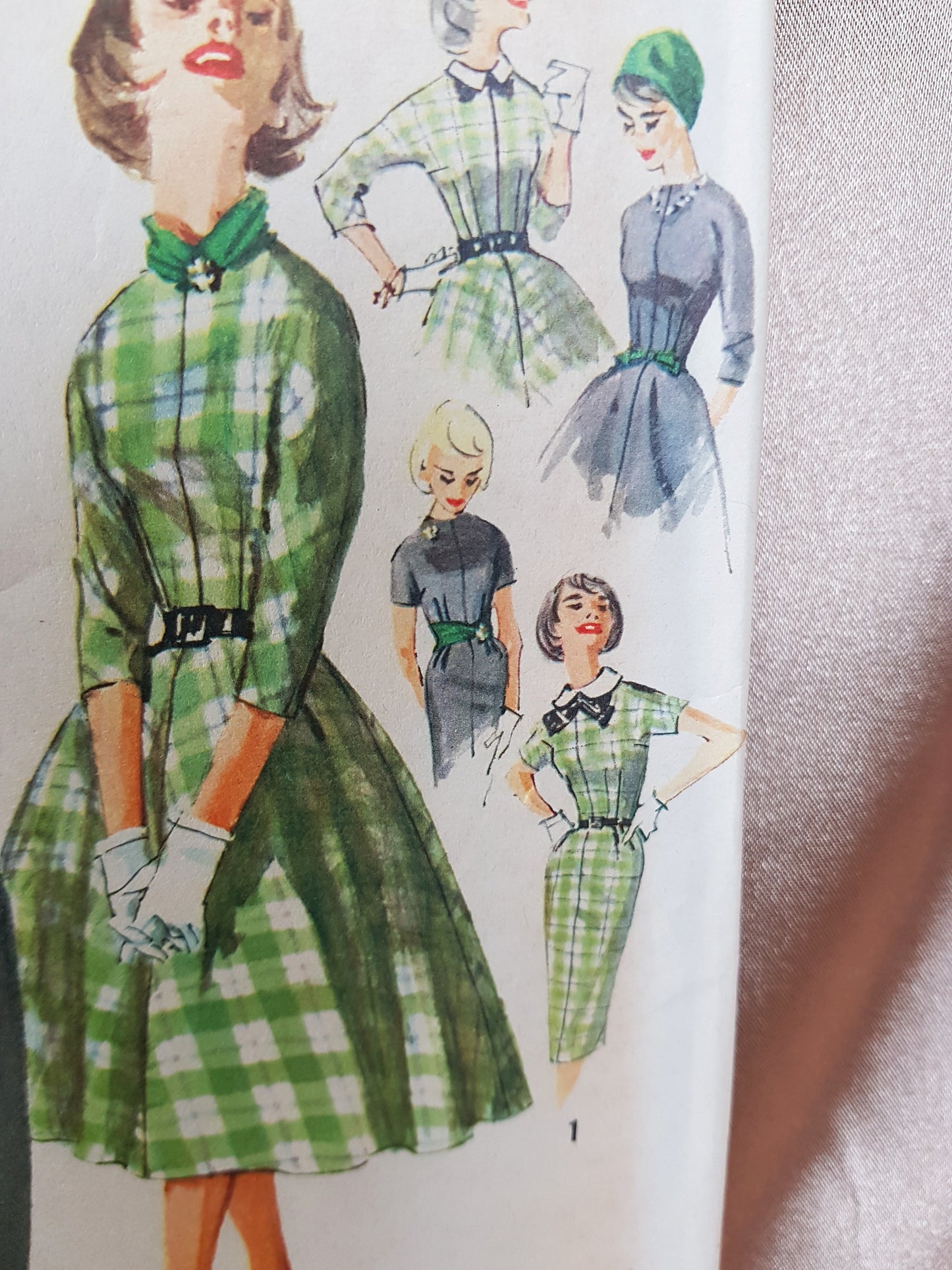 1950s ROCKABILLY Full Skirt or Slim Dress Pattern SIMPLICITY 2646 Detachable Bow Collar Bust 31 Simple To Make Vintage Sewing Pattern FF