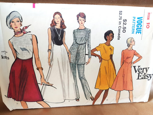 1970s FABULOUS Color Blocking Curved Waist Seam Dress, Tunic and Pants Pattern VOGUE 8318 Bust 32.5 Vintage Sewing Pattern FF