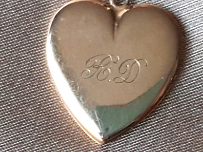BEAUTIFUL Edwardian Heart Shape Locket, 10 KT Gold, Lovely Engraving ,Monogram RD,Collectible Antique Jewelry