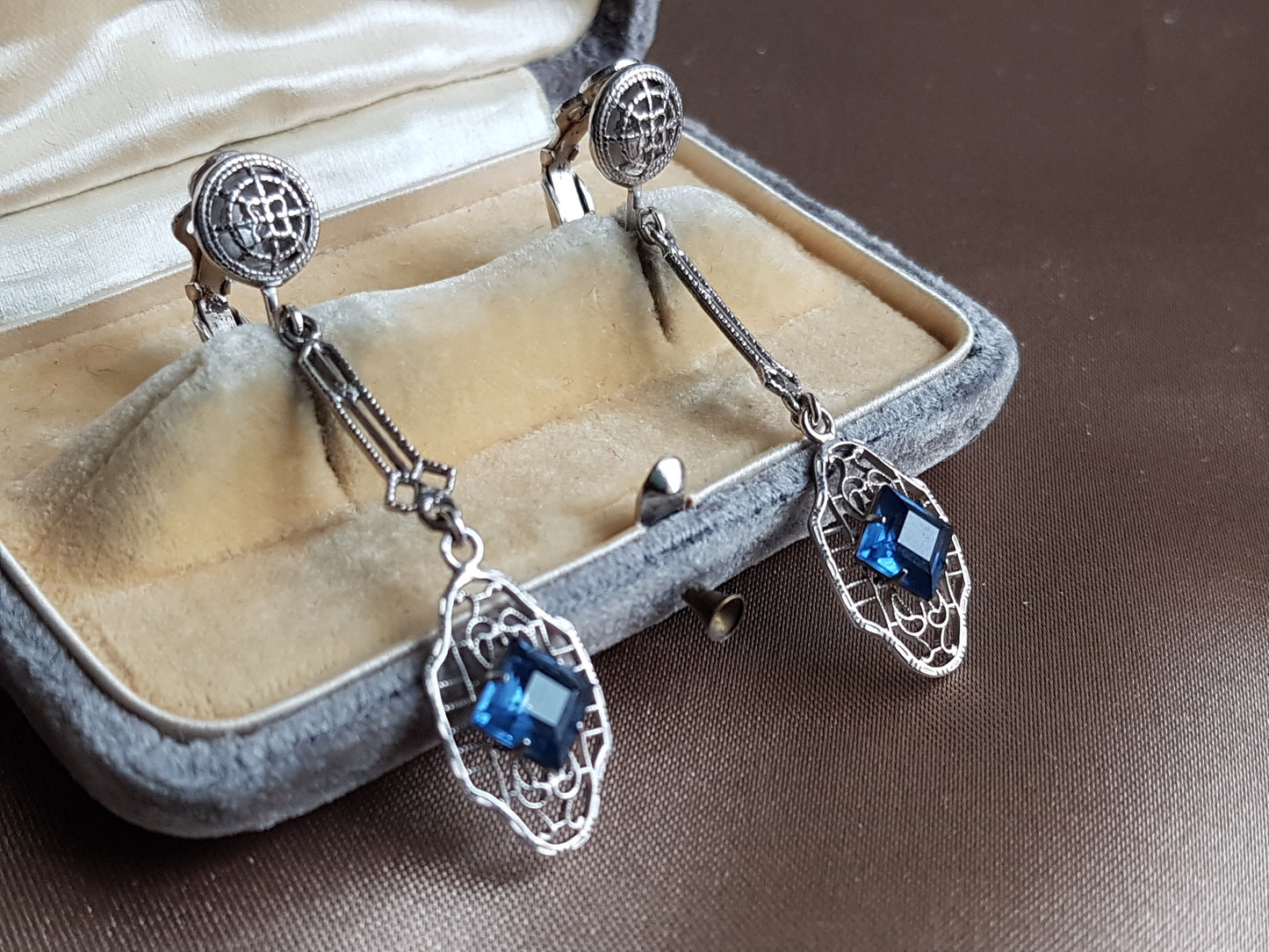 ART DECO 1920s Stunning Drop Earrings,Silver Filigree and Sapphire Faceted Stones, Clip On Dangle Earrings, Heirloom Jewelry, Bridal Jewelry, Collectible Vintage Jewelry