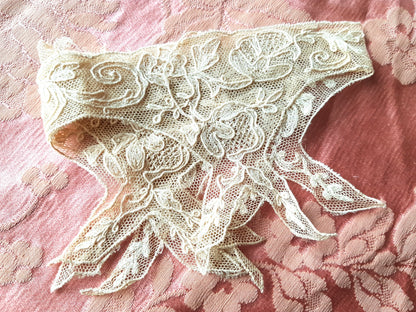 GORGEOUS Antique Mixed Lace Trim, Lovely Intricate Floral Pattern For Bridal,Flapper Dress,Heirloom Sewing,Collectible Antique Textiles