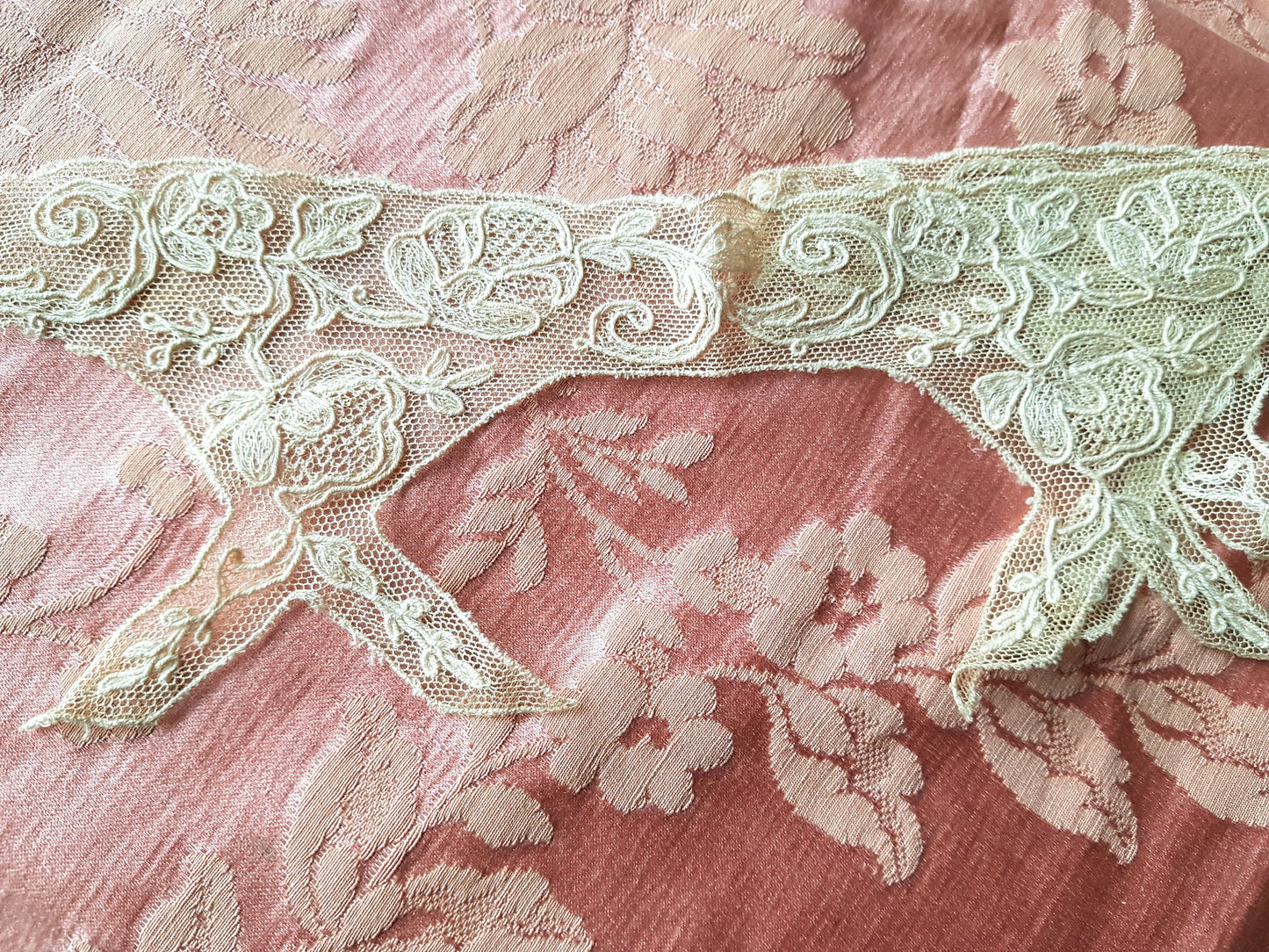 GORGEOUS Antique Mixed Lace Trim, Lovely Intricate Floral Pattern For Bridal,Flapper Dress,Heirloom Sewing,Collectible Antique Textiles