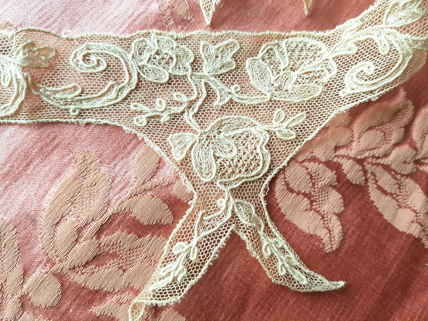 GORGEOUS Antique Mixed Lace Trim, Lovely Intricate Floral Pattern For Bridal,Flapper Dress,Heirloom Sewing,Collectible Antique Textiles