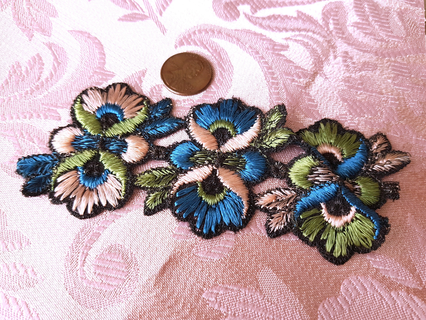 LOVELY Vintage Small French Appliques, Rich Gold Metallic and Silk Thread Embroidery Perfect For Fine Crafts and Heirloom Sewing, Collectible Trims Textiles