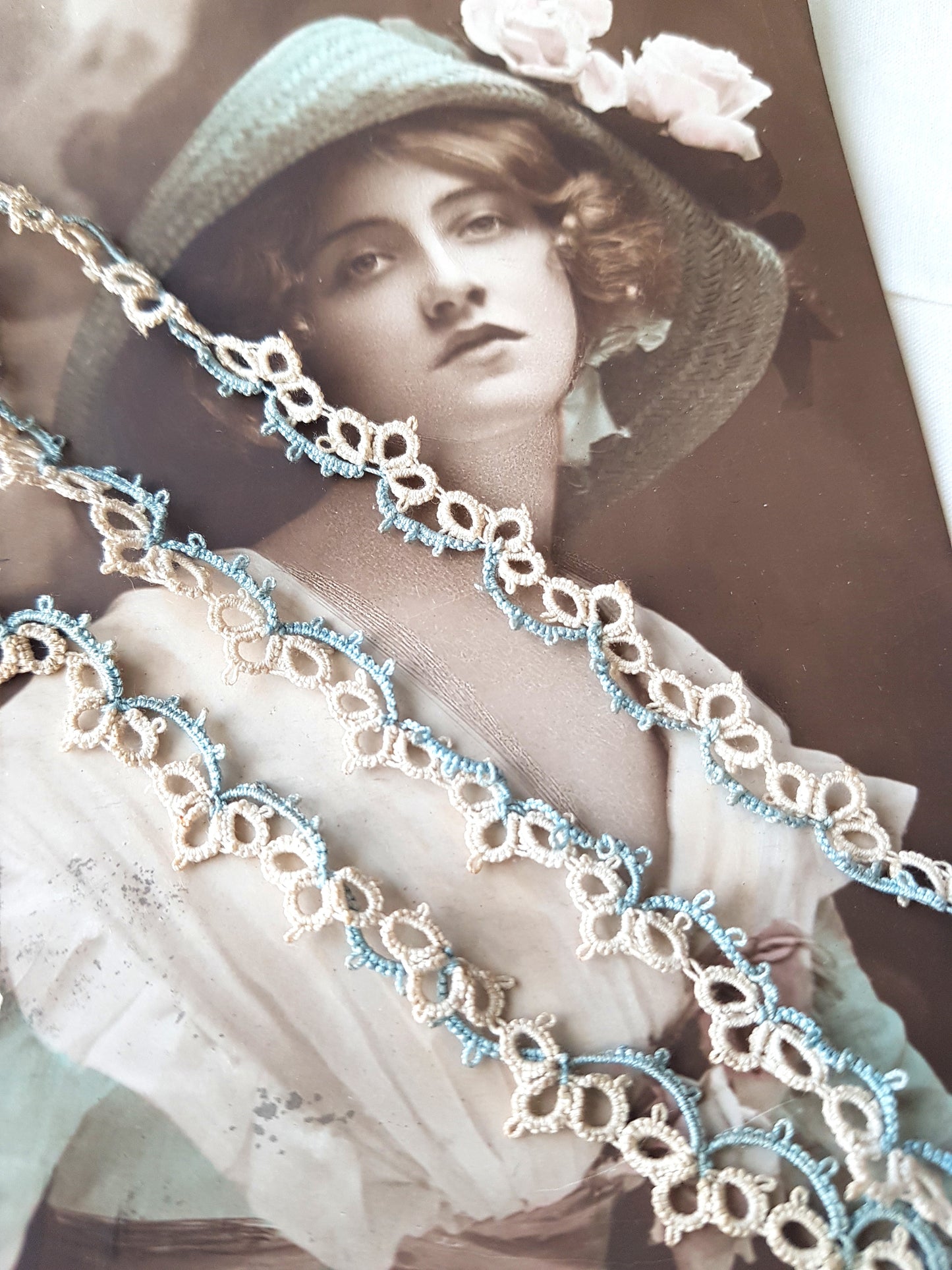BEAUTIFUL Vintage Hand Tatted Lace Trim, Tiny Size, Cream and Blue Tatting Lace, Doll Size Tatting Trim,Fine Sewing Projects, Collectible Vintage Lace