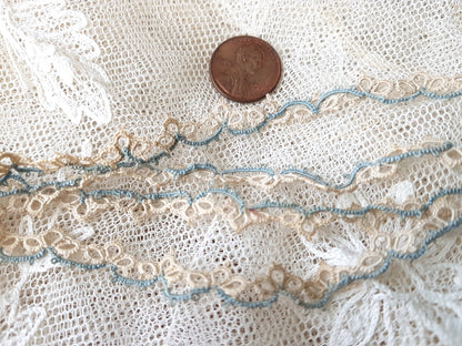 BEAUTIFUL Vintage Hand Tatted Lace Trim, Tiny Size, Cream and Blue Tatting Lace, Doll Size Tatting Trim,Fine Sewing Projects, Collectible Vintage Lace