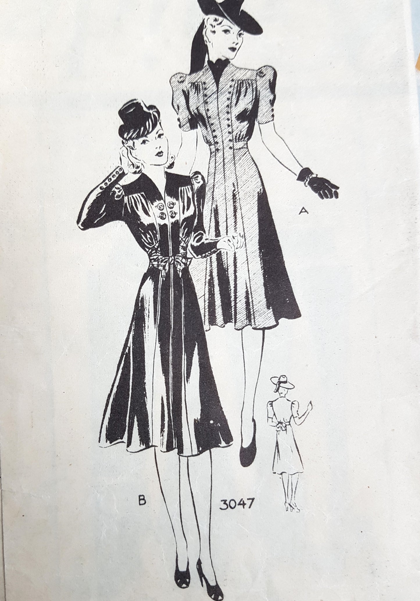1940s LOVELY Dress Pattern AMERICAN WEEKLY 3047 Beautiful Design Details Flattering Style Bust 36 Vintage Fashion Sewing Pattern