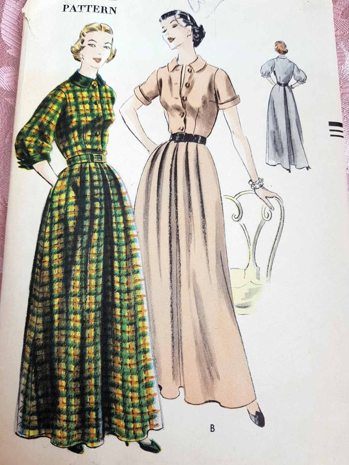 EARLY 1950s Lounging Robe Hostess Gown Pattern VOGUE 7440 Bust 32 Easy To Make Vintage Sewing Pattern