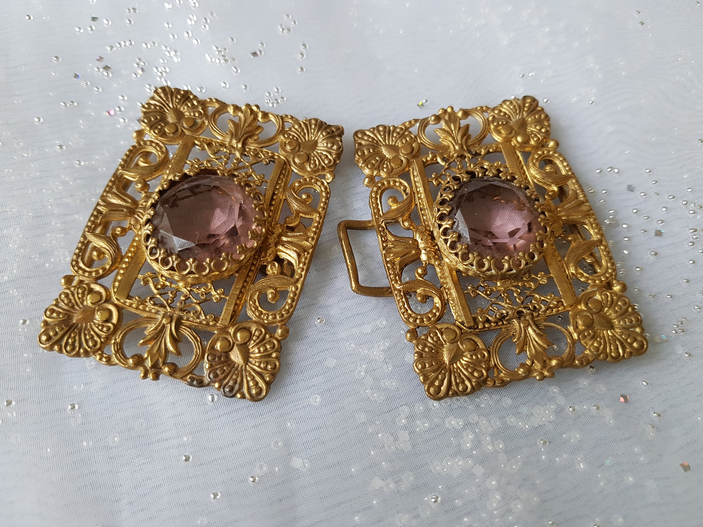 BEAUTIFUL Antique Belt Buckle, Ornate Filigree Gilt Metal , Faceted Cut Amethyst Glass, Double Buckle, Victorian Edwardian Dress Buckles